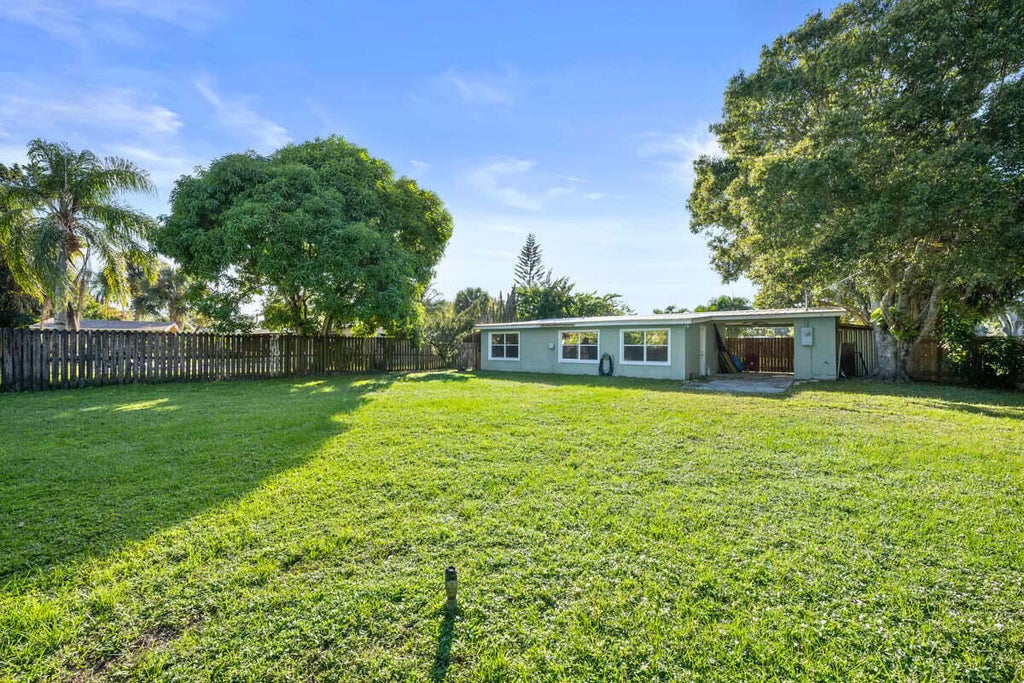 1875 45th Av, Vero Beach