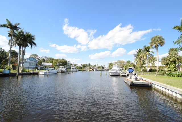 3 of 73 - 310 Se Cardinal Way, Stuart, FL