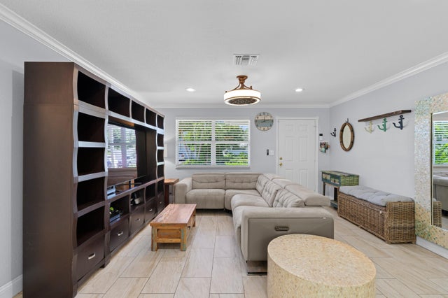 4 of 45 - 2650 Ne 26th Terrace, Boca Raton, FL