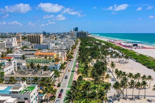 1 of 19 - 834 Ocean Drive #406, Miami Beach, FL