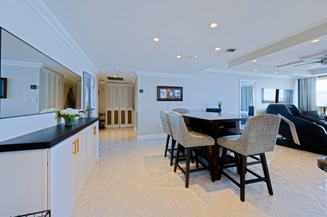 5 of 26 - 5600 N Flagler Drive #1906, West Palm Beach, FL