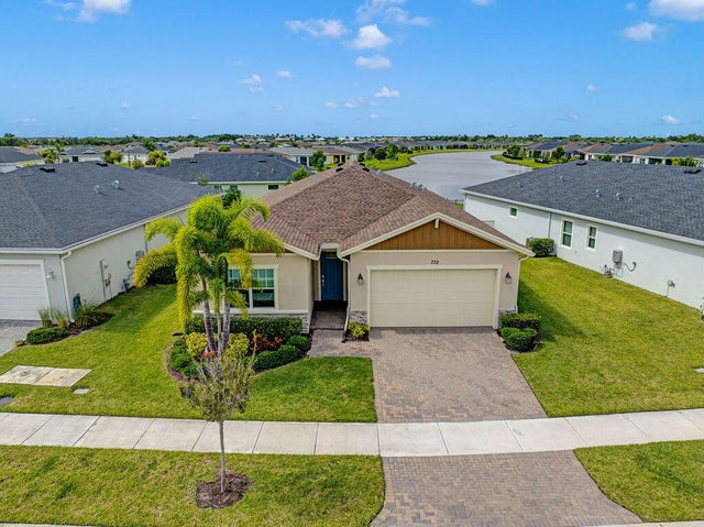 2 of 59 - 732 Se Bloomfield Road, Port Saint Lucie, FL