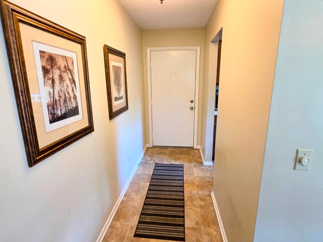 5 of 25 - 4 Lake Vista Trail #202, Port Saint Lucie, FL