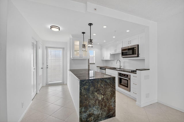3 of 50 - 3101 S Ocean Boulevard #514, Highland Beach, FL