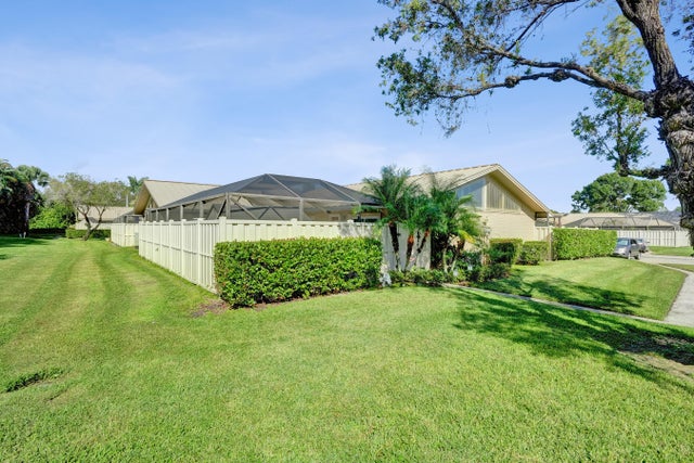 2 of 50 - 5760 Golden Eagle Circle, Palm Beach Gardens, FL