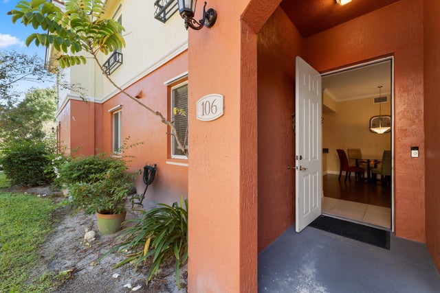 3 of 19 - 59 Se Palermo Court #106, Stuart, FL