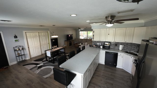 4 of 33 - 6270 Nw 24th Court, Margate, FL