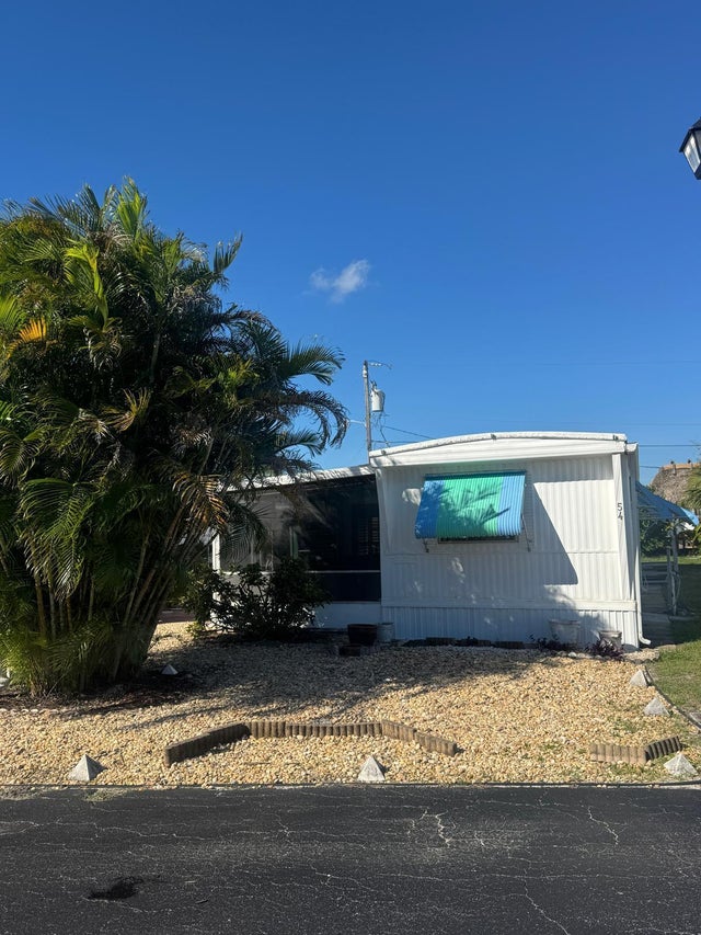 1 of 32 - 11055 Se Federal Highway #54, Hobe Sound, FL