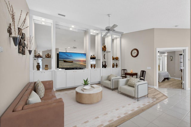 3 of 47 - 4174 Royal Oak Drive, Palm Beach Gardens, FL