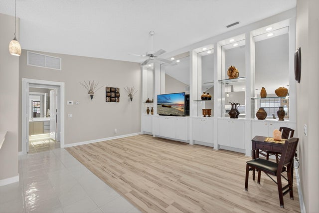 5 of 47 - 4174 Royal Oak Drive, Palm Beach Gardens, FL