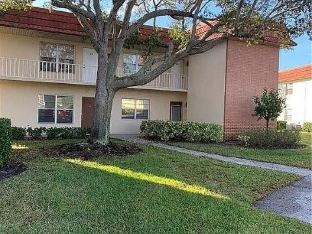 2 of 17 - 63 Tall Oaks Circle, Tequesta, FL