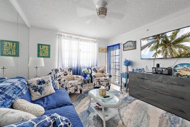 2 of 22 - 1801 N Flagler Drive #732, West Palm Beach, FL
