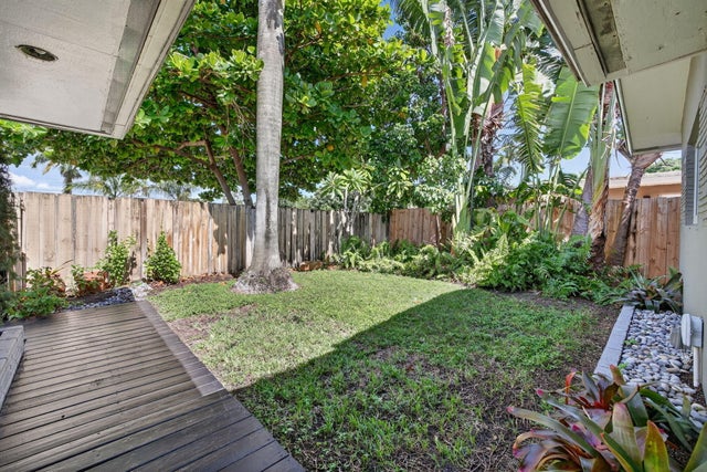 5 of 24 - 554 Nw 45th Court, Oakland Park, FL