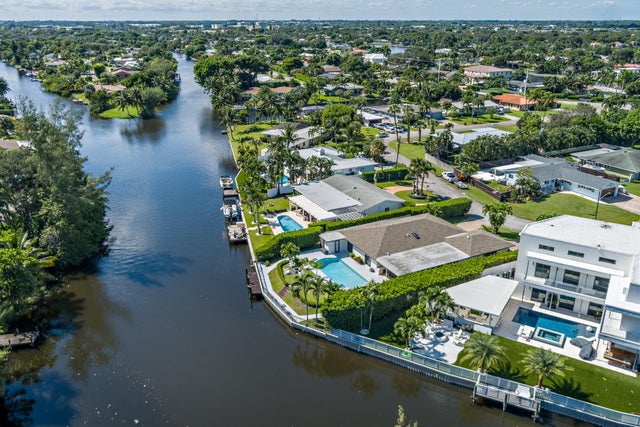 2 of 50 - 7730 Beta Circle, Lake Clarke Shores, FL