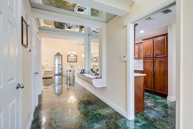 4 of 42 - 6827 Fountains Circle, Lake Worth, FL