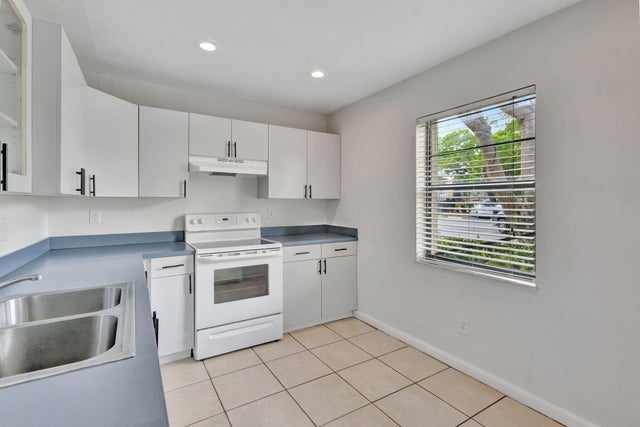 5 of 35 - 2050 Se Oleander Boulevard #2106, Fort Pierce, FL