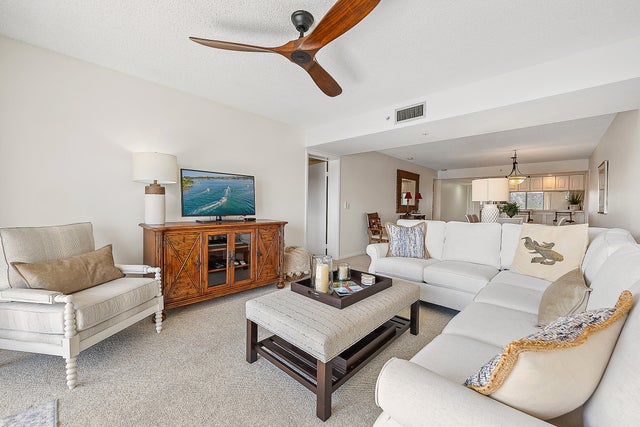 4 of 37 - 1601 Marina Isle Way #402, Jupiter, FL