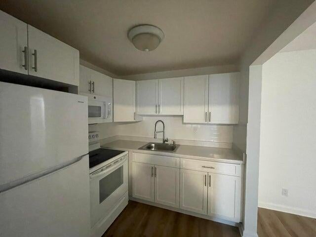 4 of 17 - 407 Sheffield #q, West Palm Beach, FL