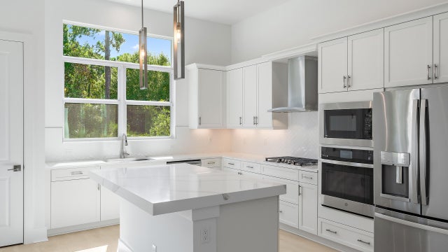 3 of 45 - 228 Se Via Sangro, Port Saint Lucie, FL
