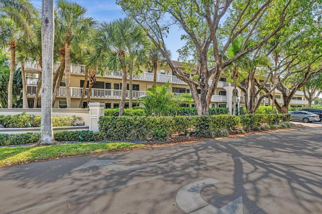 1 of 20 - 100 Royal Palm Way Way #303, Boca Raton, FL