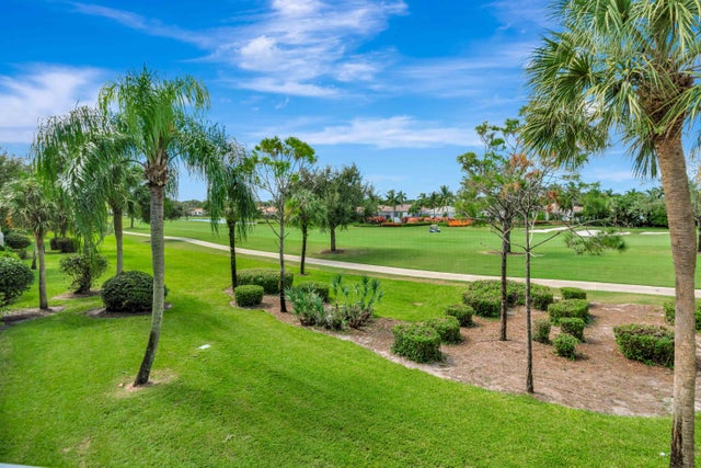1 of 37 - 104 Palm Point Circle #c, Palm Beach Gardens, FL