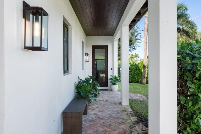 3 of 26 - 136 Santa Lucia Drive, West Palm Beach, FL