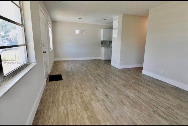 5 of 16 - 2223 Hope Street, Hollywood, FL