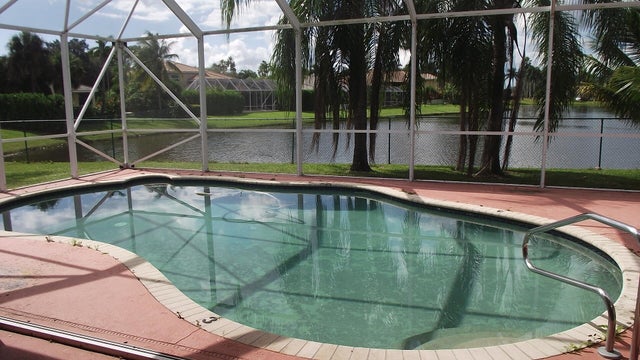 2 of 33 - 3945 Diamond Chip Court, Wellington, FL