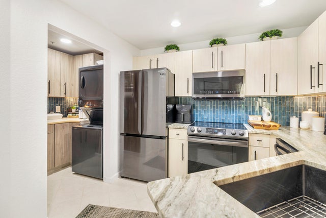 3 of 30 - 1805 N Flagler Drive #103, West Palm Beach, FL