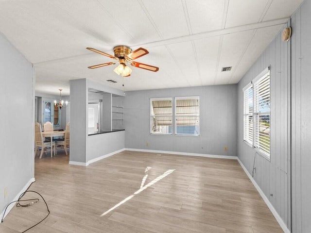 5 of 30 - 434 Ne Topaz Terrace, Jensen Beach, FL