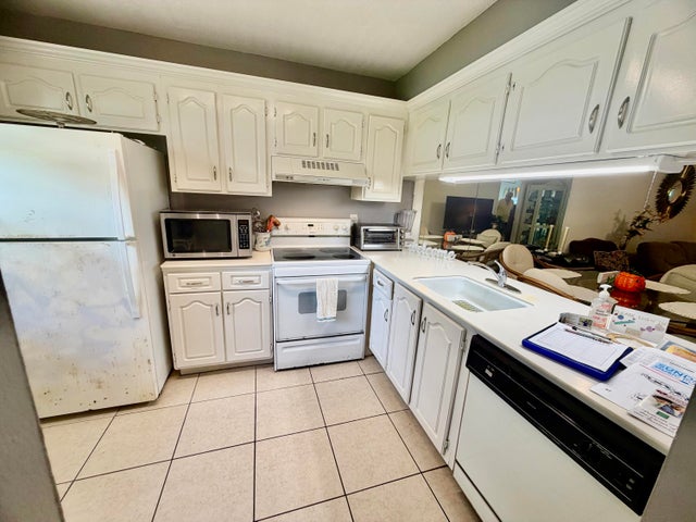 1 of 65 - 1211 Bahama Bend #f1, Coconut Creek, FL