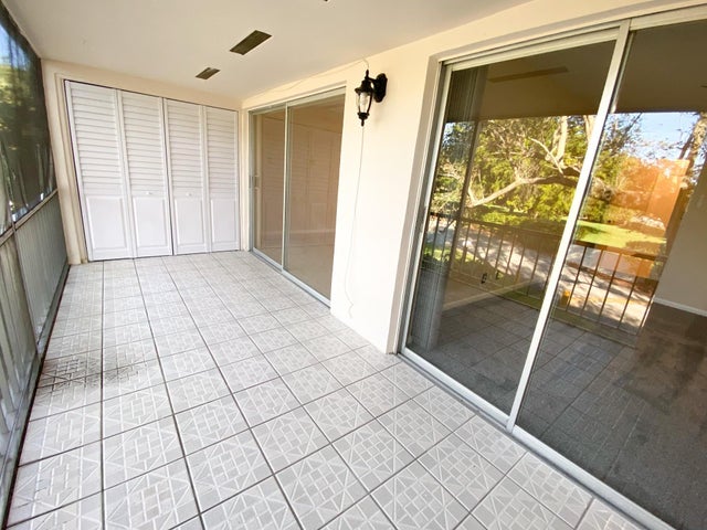 4 of 10 - 612 Nw 13th Street #27, Boca Raton, FL