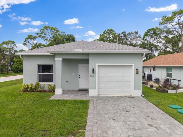 3 of 35 - 1395 17th Court Sw, Vero Beach, FL