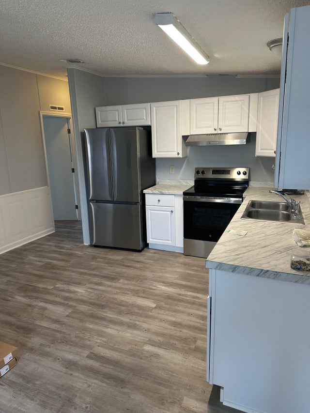 2 of 16 - 528 Tropical Isles Circle, Fort Pierce, FL