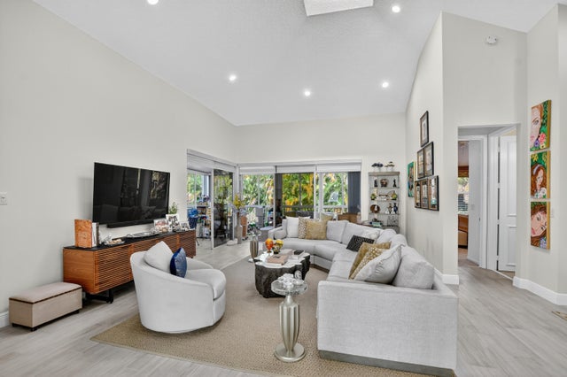 5 of 129 - 20220 Boca West Drive #202, Boca Raton, FL