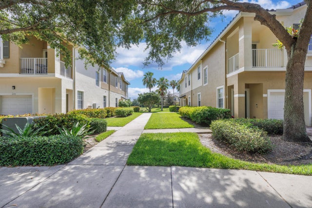 5 of 53 - 3151 Lexington Lakes Drive Se #202, Stuart, FL
