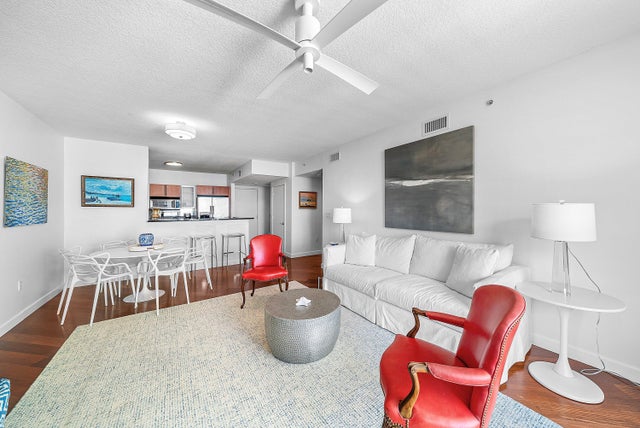 5 of 48 - 1551 N Flagler Drive #1012, West Palm Beach, FL