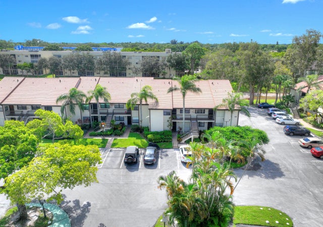 2 of 29 - 7698 Tahiti Lane #105, Lake Worth, FL