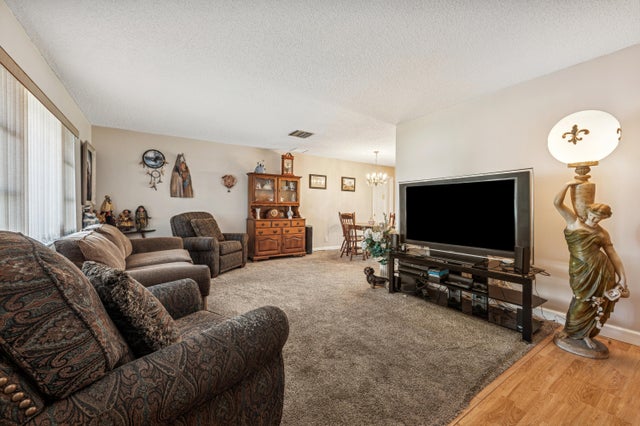2 of 25 - 811 Sw 18th Court, Boynton Beach, FL