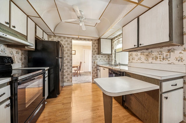4 of 25 - 811 Sw 18th Court, Boynton Beach, FL