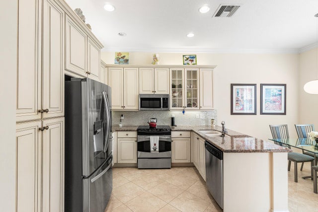 4 of 53 - 10815 Summerville Way, Boynton Beach, FL