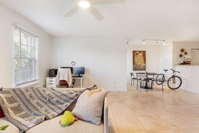 4 of 18 - 1215 Crystal Way Way #k, Delray Beach, FL