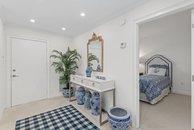 4 of 43 - 127 Peruvian Avenue #302, Palm Beach, FL