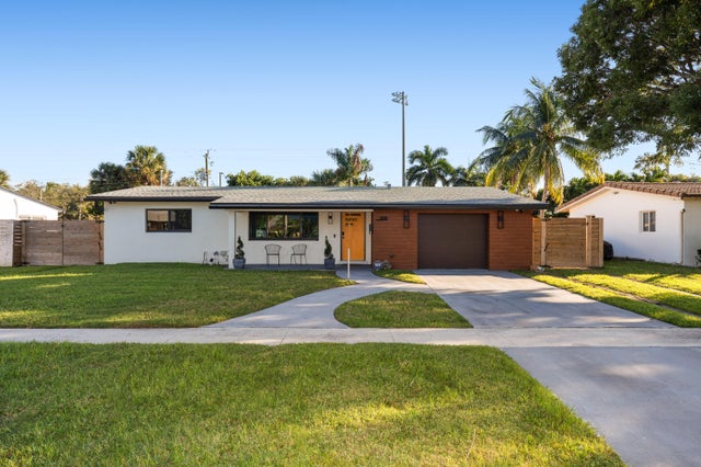 2 of 37 - 500 Se 4th Street, Deerfield Beach, FL