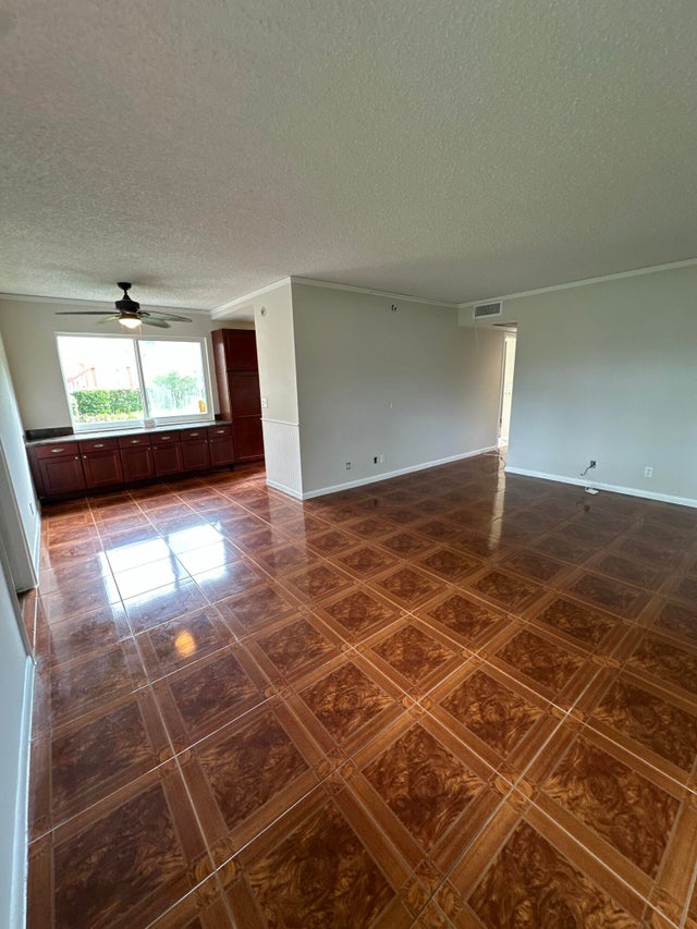 3 of 26 - 193 Chatham J, West Palm Beach, FL