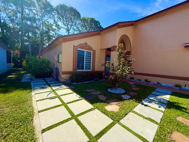 3 of 178 - 150 Paddock Lane, Greenacres, FL