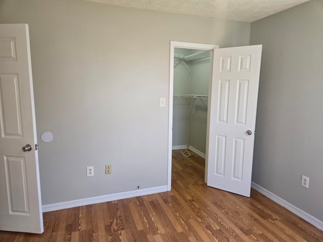 4 of 5 - 253 Sw Starflower Avenue, Port Saint Lucie, FL