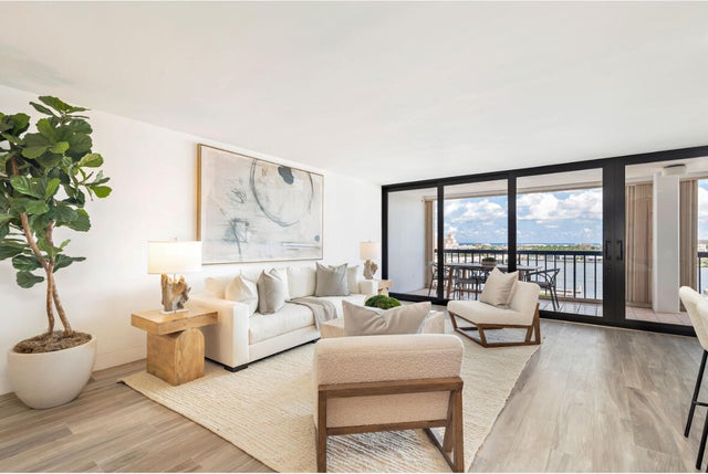 4 of 33 - 400 N Flagler Drive #1403, West Palm Beach, FL