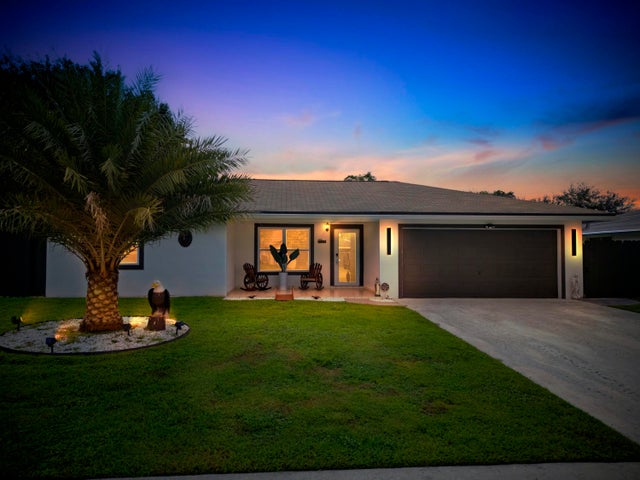 1 of 48 - 128 Barcelona Drive, Royal Palm Beach, FL