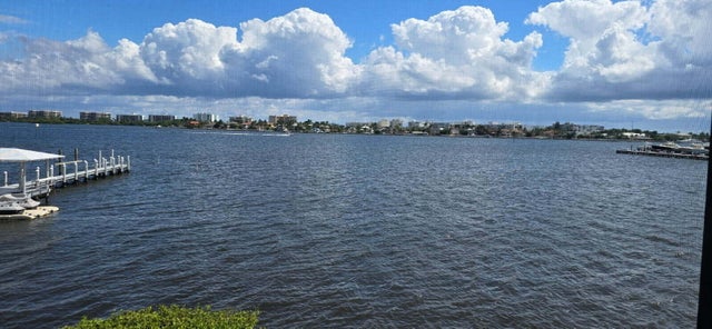 3 of 3 - 896 N Federal Highway #224, Lantana, FL